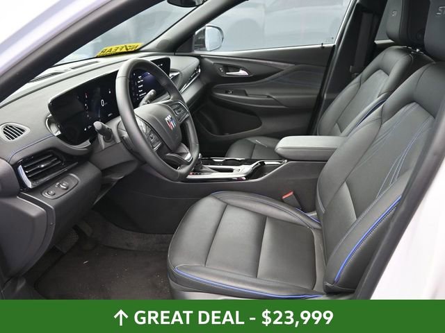 Used 2025 Buick Envista Sport Touring image 18