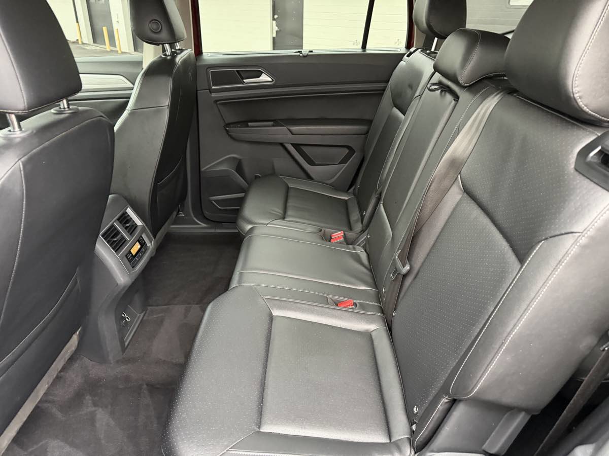 Used 2018 Volkswagen Atlas SE image 13