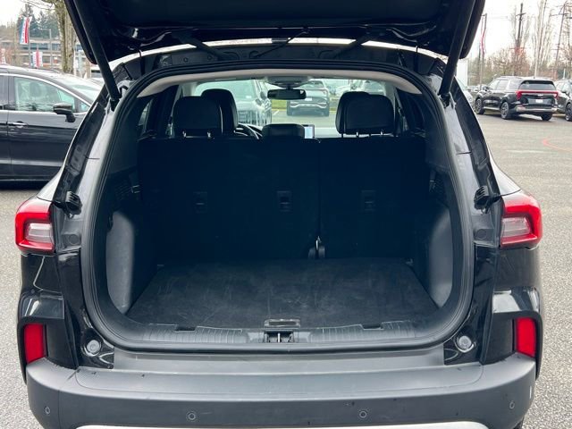 Used 2024 Ford Escape Platinum image 8