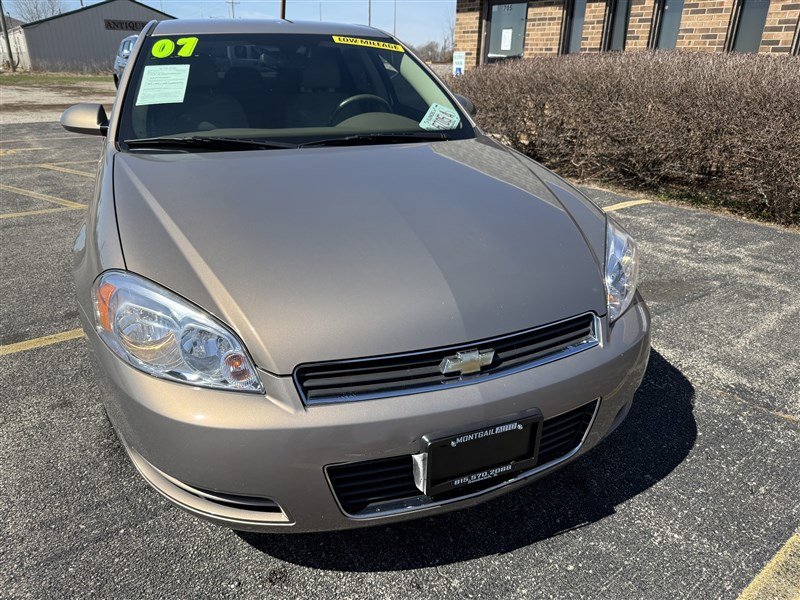 Used 2007 Chevrolet Impala LT w/ Luxury Edition Package image 2