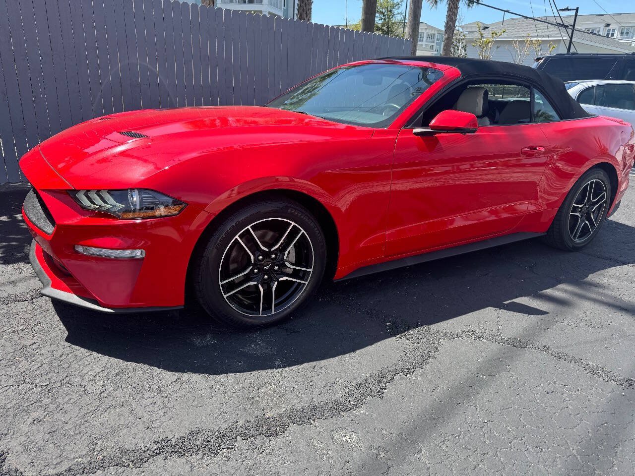 Used 2018 Ford Mustang Premium RWD image 2