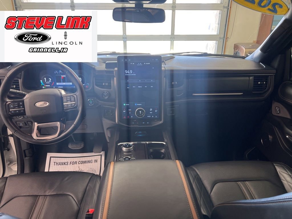 Used 2024 Ford Expedition Max Platinum AWD/4WD image 7