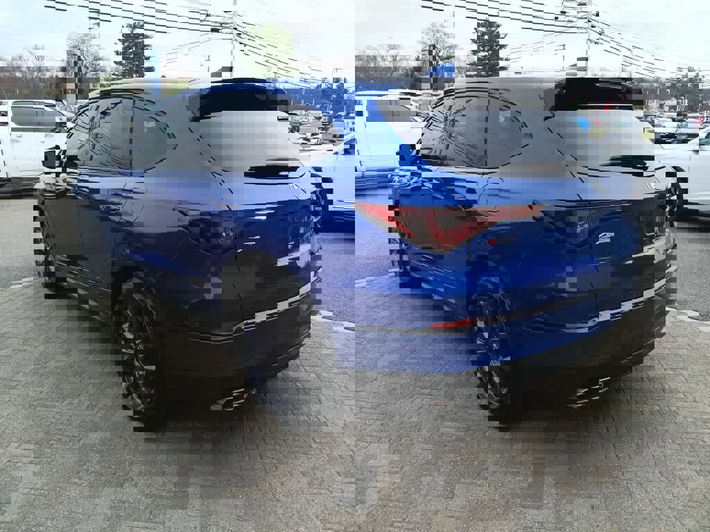 Used 2023 Acura MDX A-Spec image 4