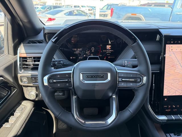 New 2026 GMC Yukon XL Denali w/ Denali Reserve Package AWD/4WD image 10