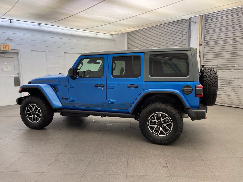 New 2026 Jeep Wrangler Unlimited Rubicon w/ Rockslide Package AWD/4WD image 5
