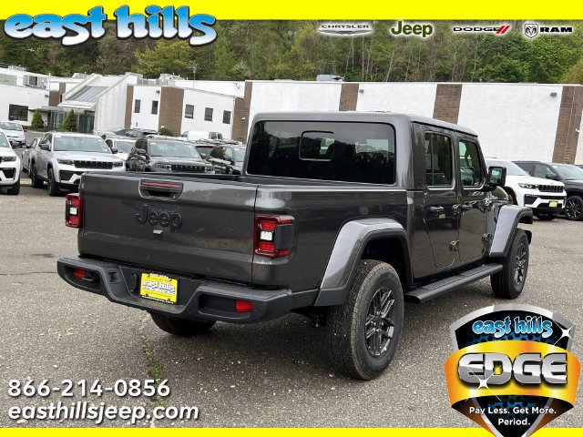 New 2026 Jeep Gladiator Sport AWD/4WD image 2