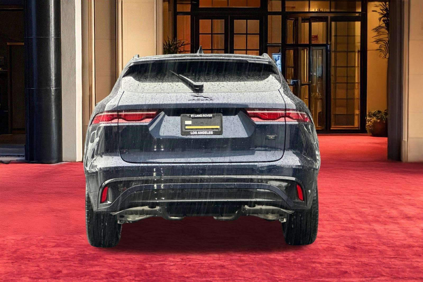 New 2026 Jaguar F-PACE R-Dynamic S image 10