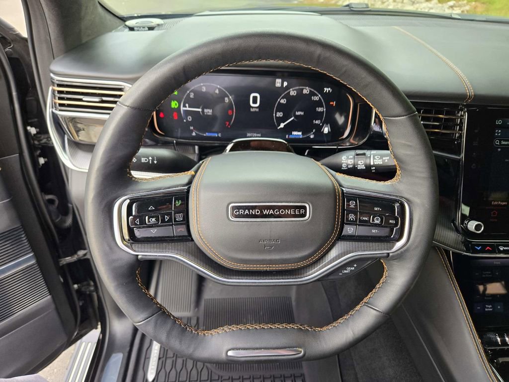 Used 2024 Jeep Grand Wagoneer Series III w/ Rear Seat Video Group 1 image 25