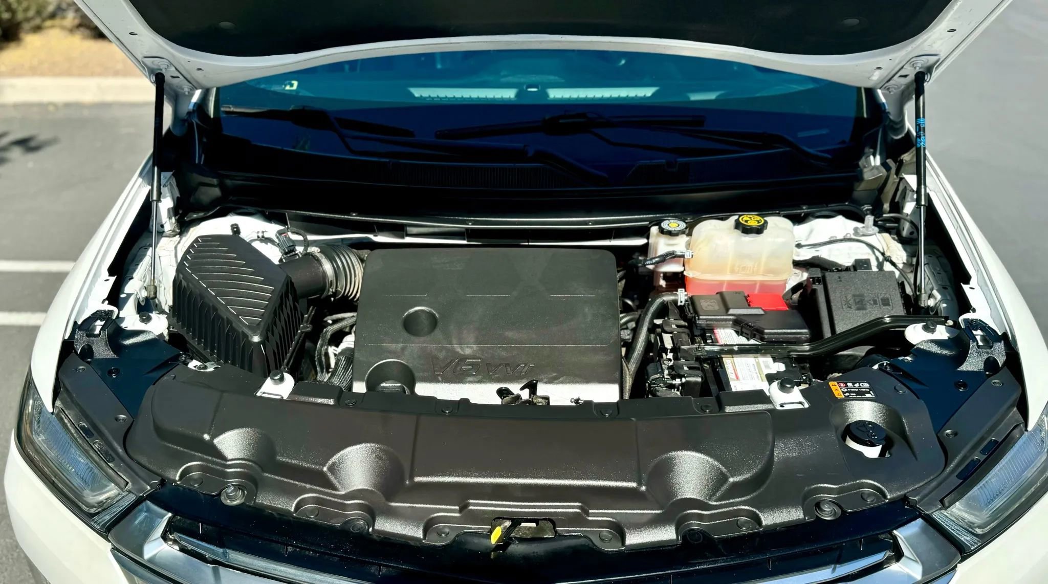 Used 2023 Chevrolet Traverse Premier image 25