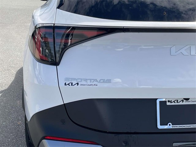 New 2026 Kia Sportage EX image 10