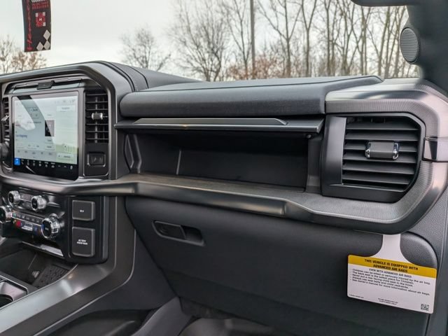 New 2025 Ford F150 Lariat w/ Equipment Group 502A High AWD/4WD image 30