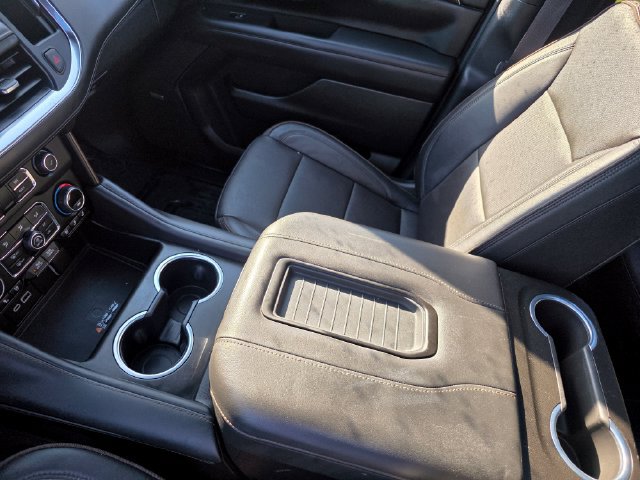 Used 2023 Chevrolet Tahoe High Country AWD/4WD image 35