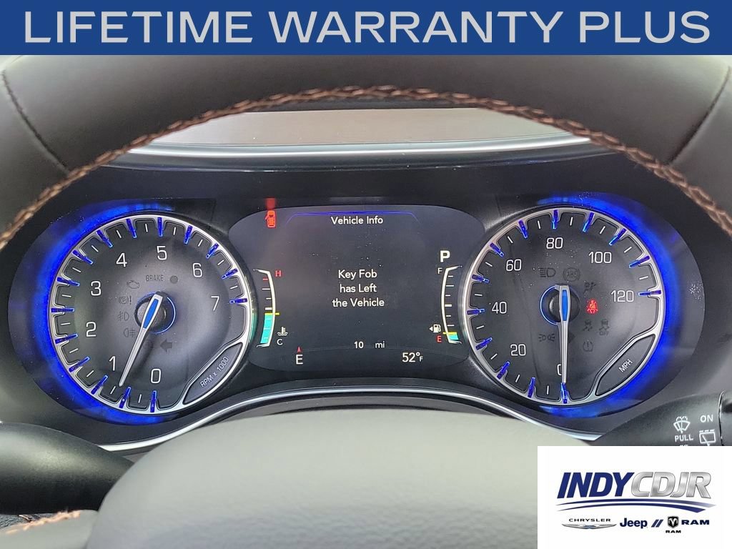 New 2026 Chrysler Pacifica Pinnacle w/ Trailer Tow Group AWD/4WD image 29