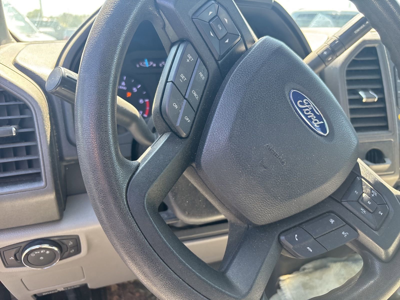 Used 2019 Ford F250 XL w/ XL Value Package RWD image 6