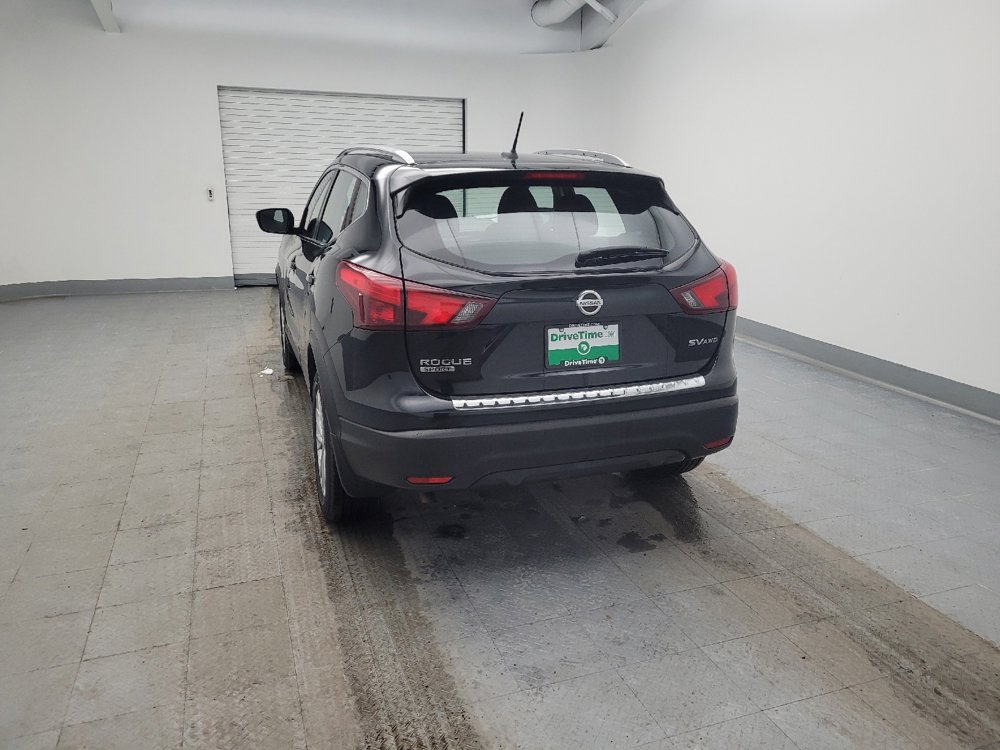 Used 2018 Nissan Rogue Sport SV image 6