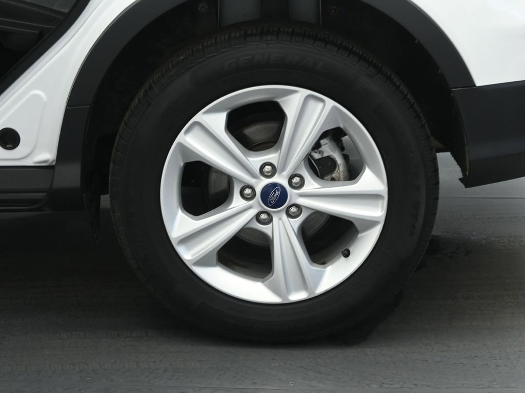 Used 2015 Ford Escape SE AWD/4WD image 23