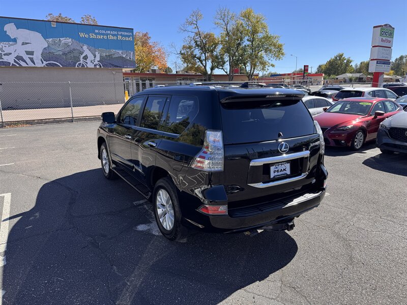 Used 2019 Lexus GX 460 Premium AWD/4WD image 5
