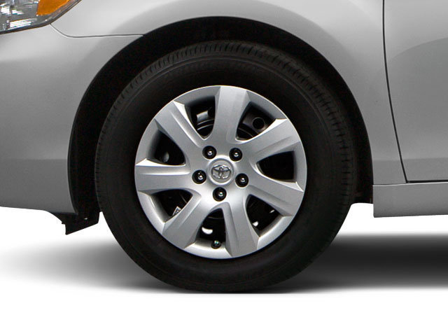 Used 2010 Toyota Camry LE FWD image 12