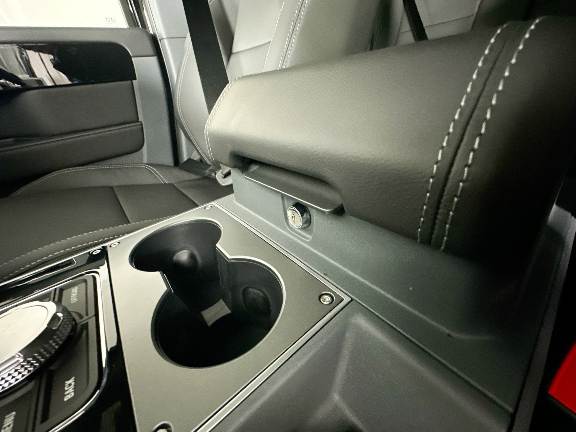 New 2026 INEOS Grenadier image 28