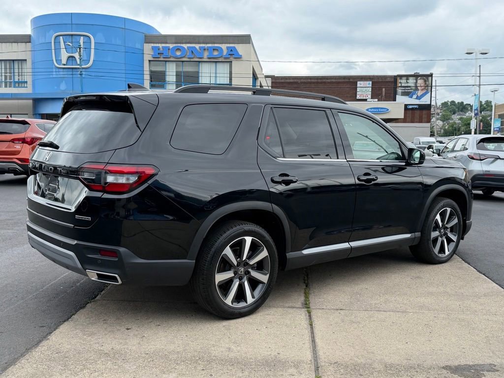 Used 2023 Honda Pilot Touring image 29