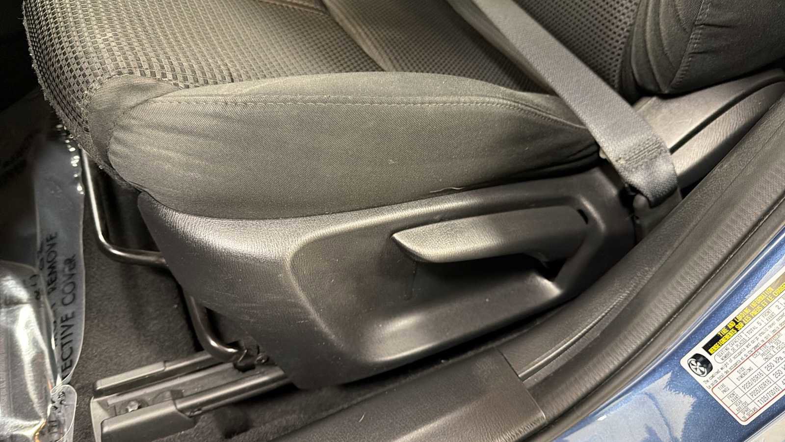 Used 2017 MAZDA MAZDA3 Sport w/ Preferred Equipment Package FWD image 14