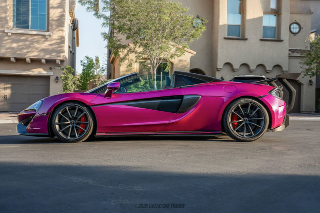 Used 2018 McLaren 570S Spider RWD image 3