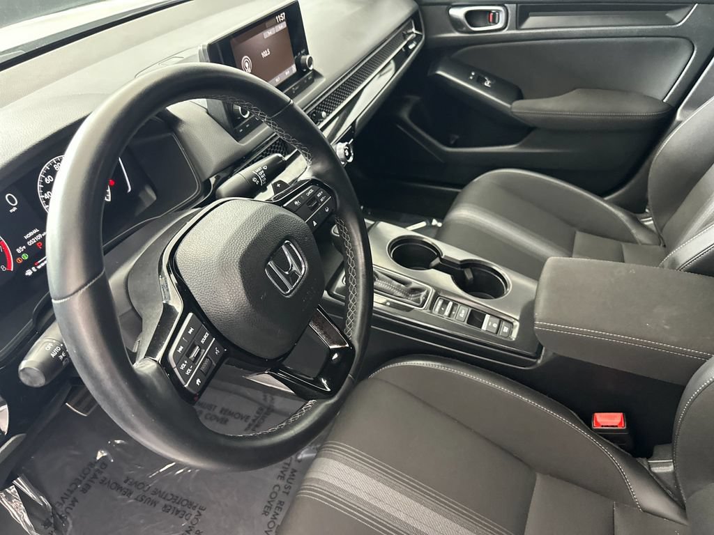 Used 2023 Honda Civic Sport image 9