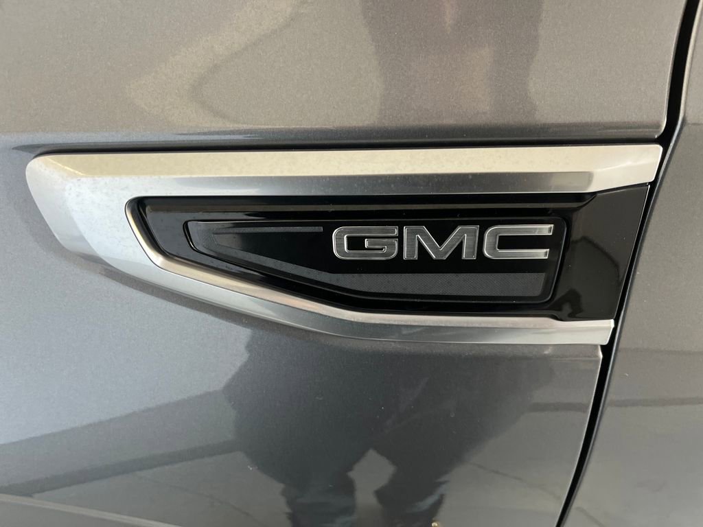 Used 2021 GMC Yukon Denali w/ Denali Premium Package image 58