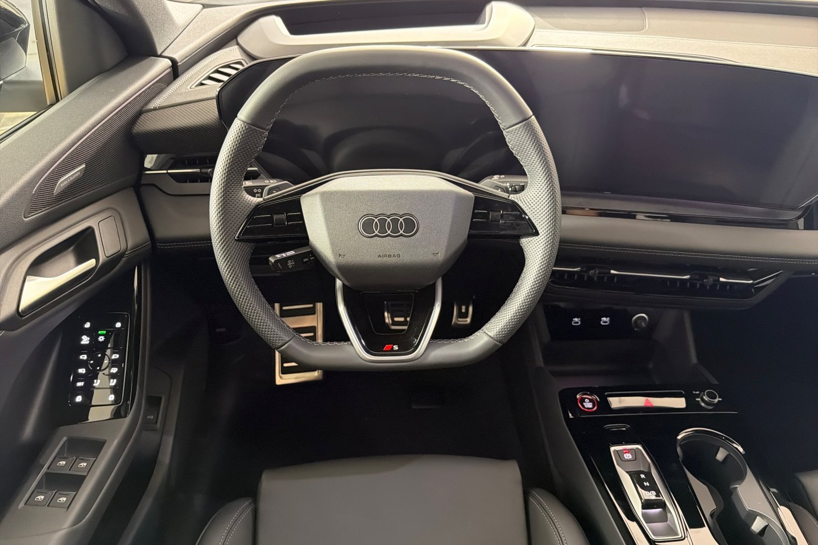 New 2027 Audi SQ6 e-tron Premium Plus AWD/4WD image 13