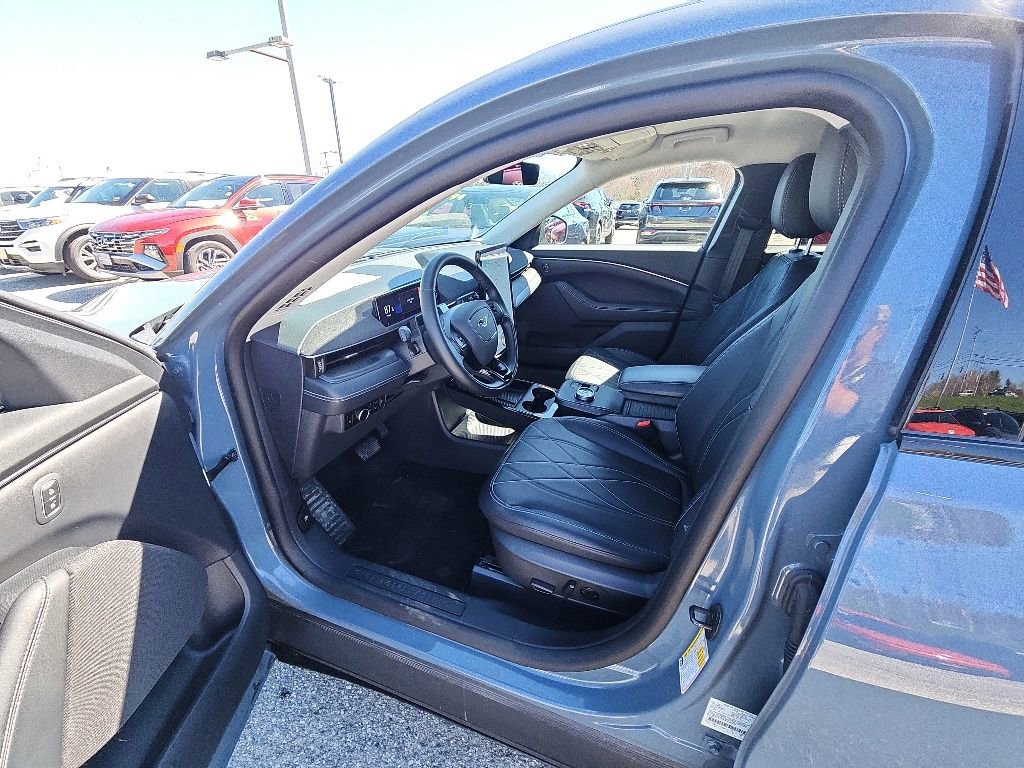 Used 2024 Ford Mustang Mach-E Select AWD/4WD image 10
