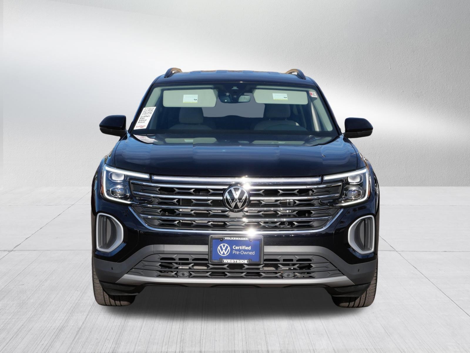 Certified 2026 Volkswagen Atlas SE AWD/4WD image 2