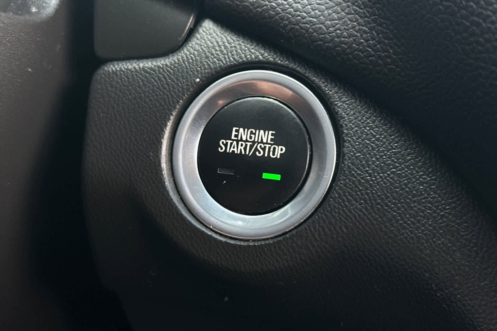 Used 2023 Chevrolet Equinox LT FWD image 24