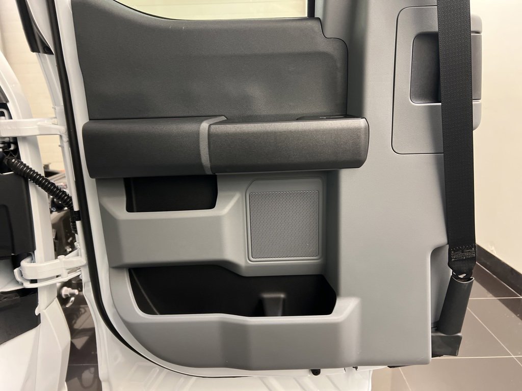 New 2025 Ford F250 XLT w/ Snow Plow Prep Package image 27