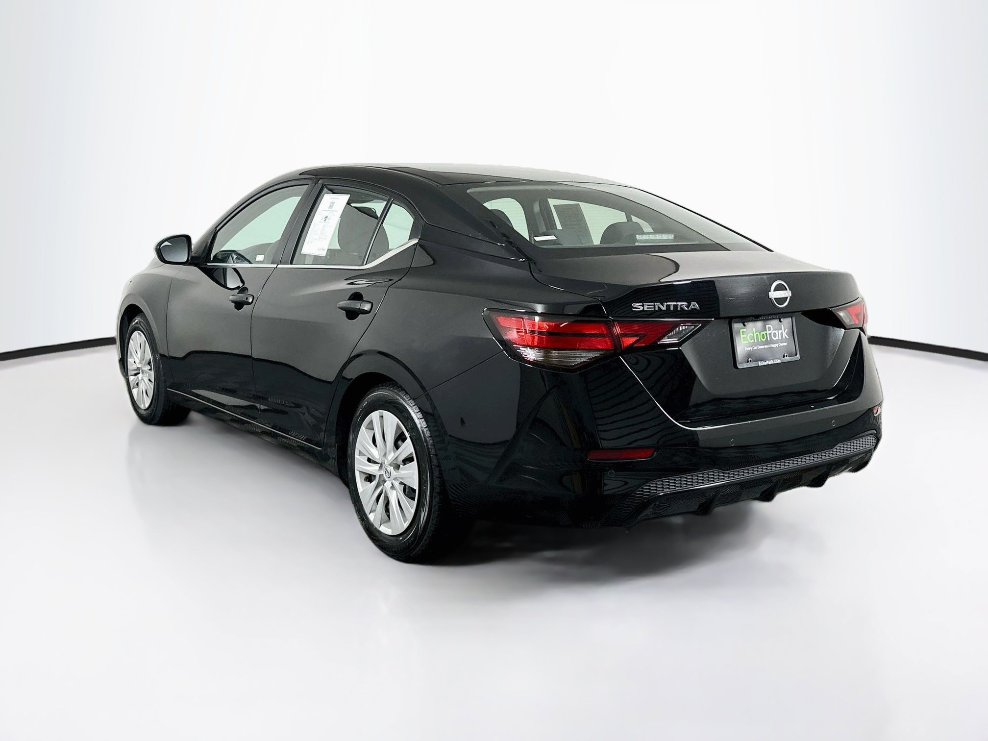 Used 2025 Nissan Sentra S FWD image 5