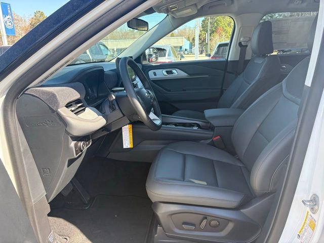 New 2026 Ford Explorer Active w/ Active Comfort Package AWD/4WD image 9
