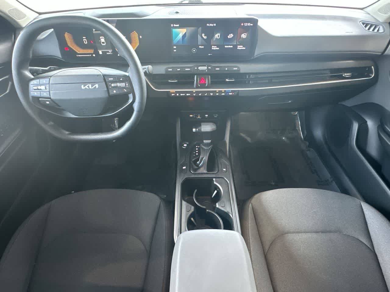 Used 2025 Kia K4 FWD image 24