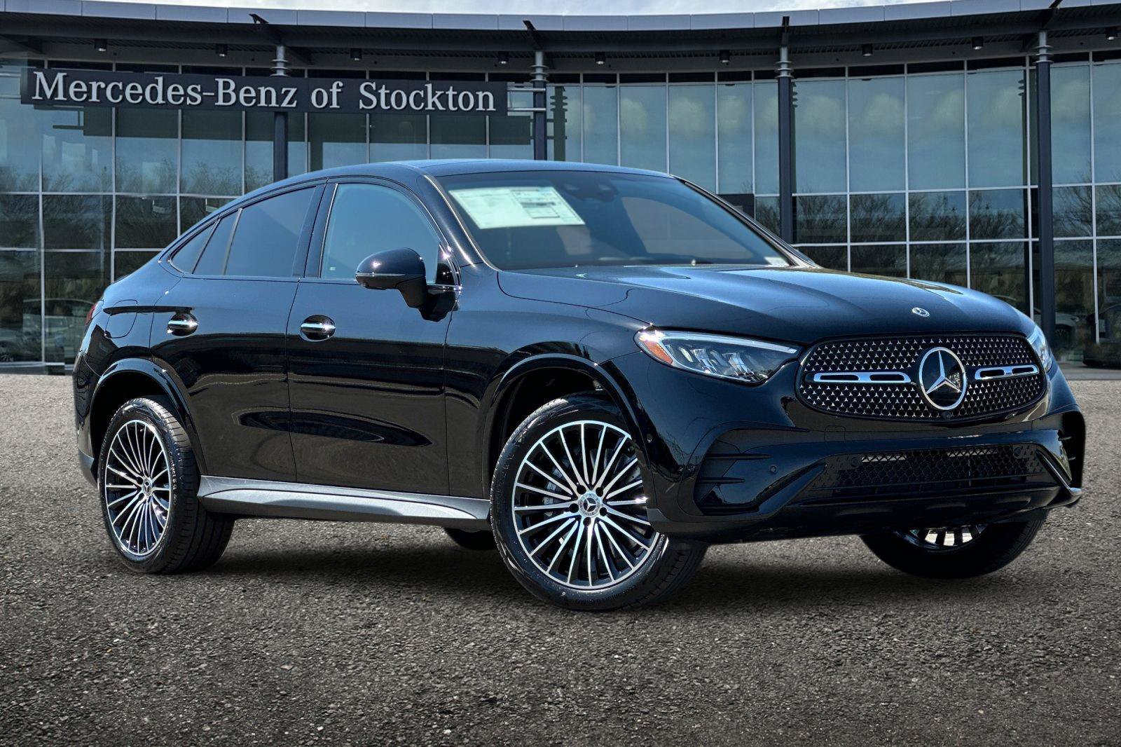 New 2026 Mercedes-Benz GLC 300 4MATIC