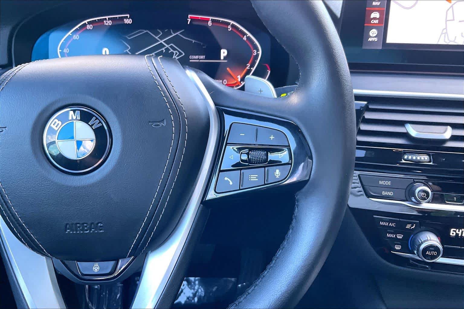 Used 2023 BMW 530i xDrive w/ Premium Package AWD/4WD image 24