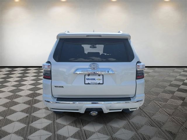 Used 2018 Toyota 4Runner Limited AWD/4WD image 6