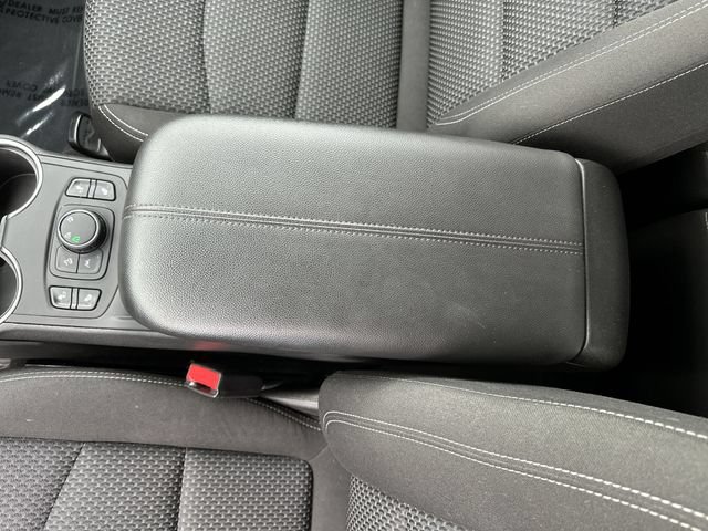 Used 2022 GMC Terrain SLE w/ Driver Convenience Package AWD/4WD image 24