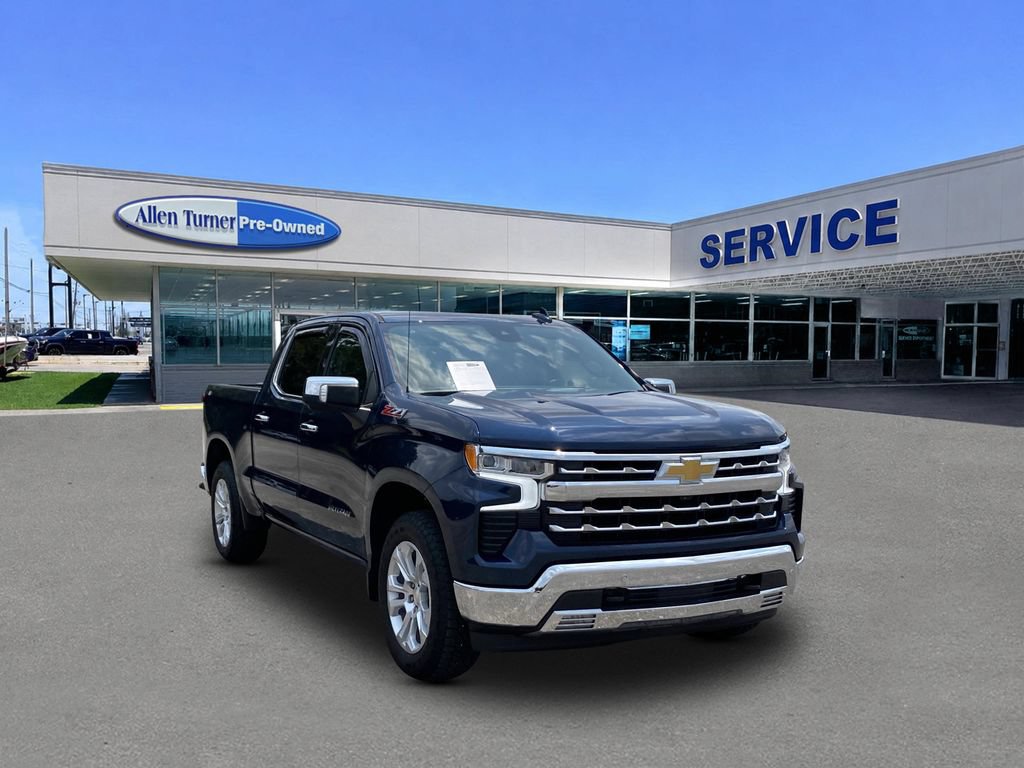 Used 2022 Chevrolet Silverado 1500 LTZ AWD/4WD image 2
