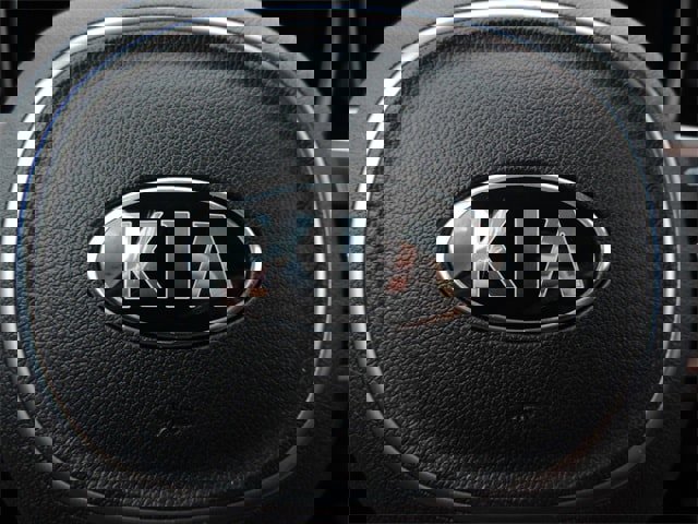 Used 2021 Kia Sorento SX image 27