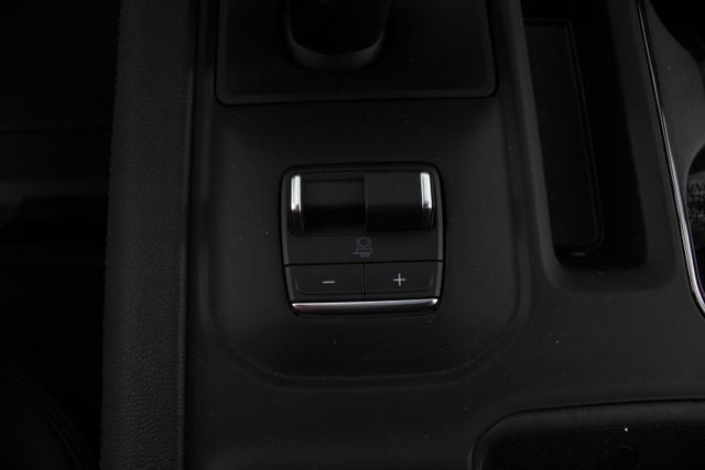 New 2026 GMC Sierra 1500 AT4 image 9