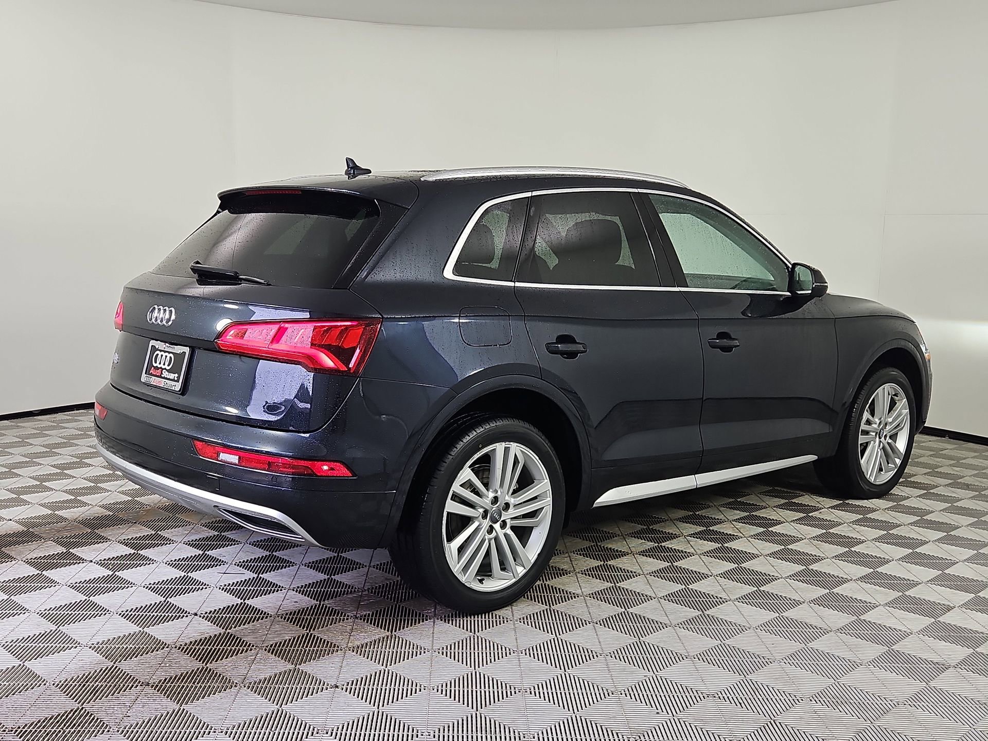 Used 2018 Audi Q5 2.0T Premium Plus w/ Premium Plus Package image 7