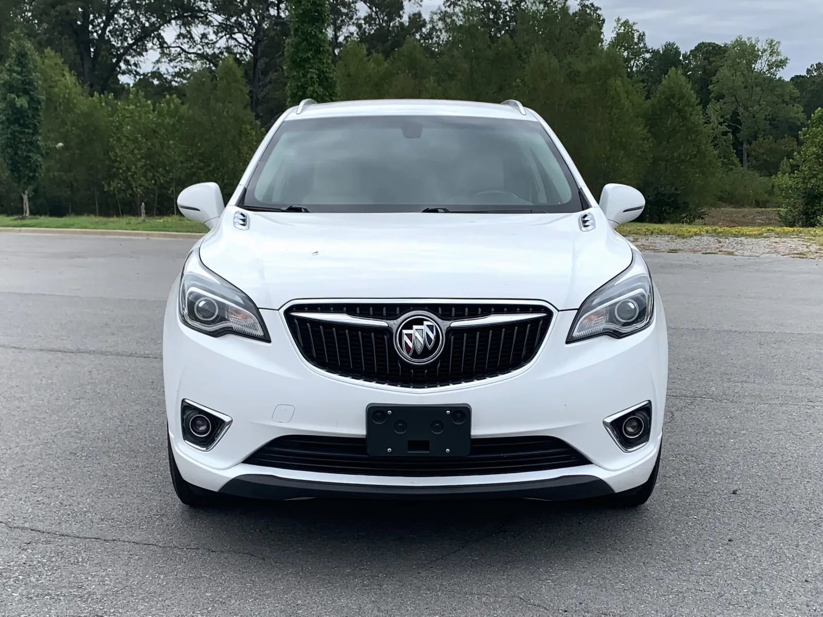 Used 2019 Buick Envision Essence image 2