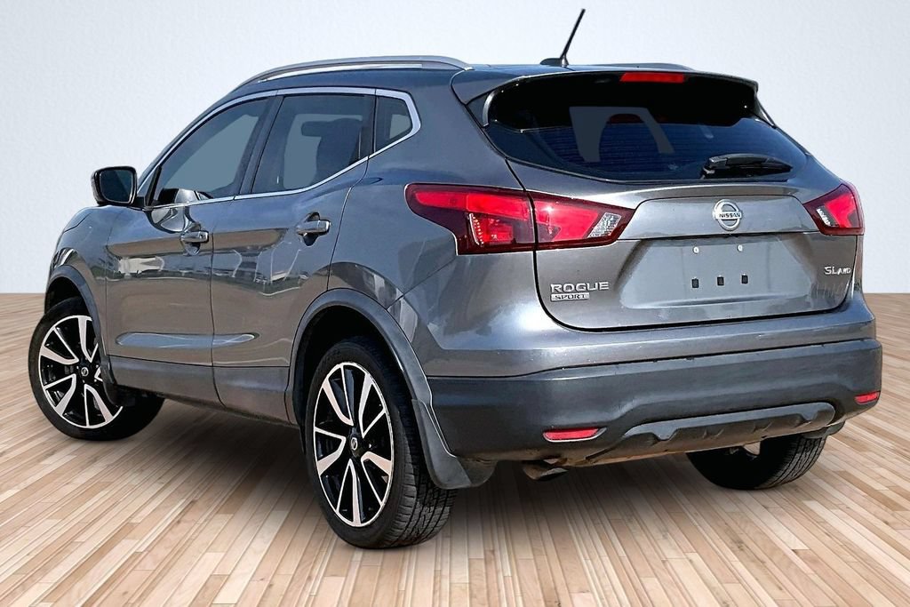 Used 2017 Nissan Rogue Sport SL AWD/4WD image 10