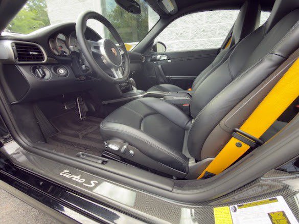 Used 2012 Porsche 911 Turbo S AWD/4WD image 18