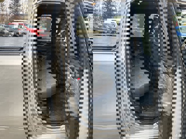 Used 2021 RAM 1500 Big Horn image 28