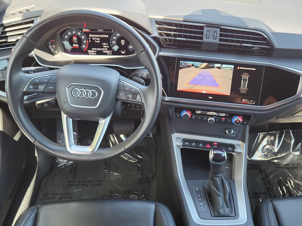 Used 2025 Audi Q3 2.0T Premium AWD/4WD image 3