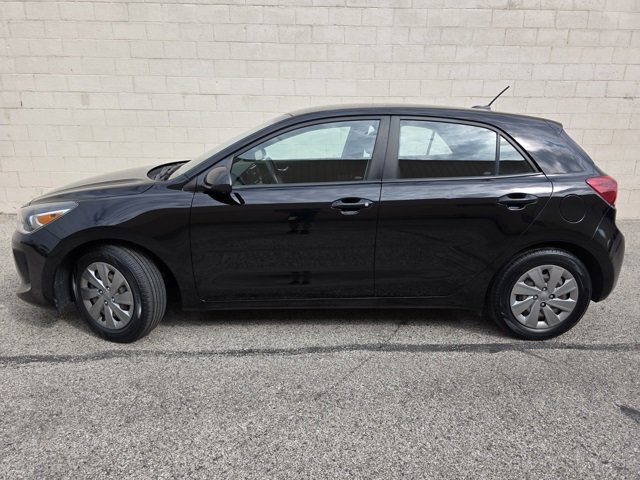 Used 2020 Kia Rio S image 2